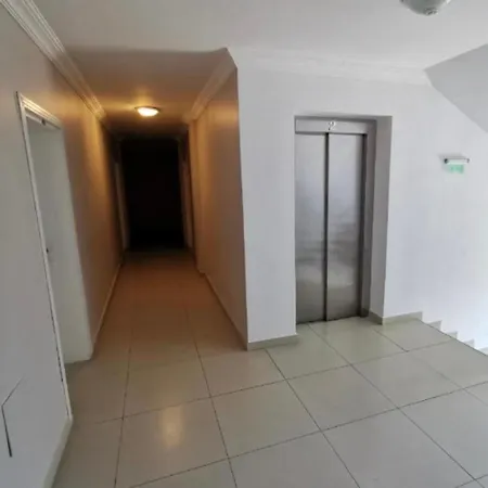 公寓 Modern & Fully Equipped Apartment- Stylish Comfort
