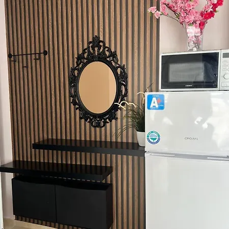 公寓 Modern & Fully Equipped Apartment- Stylish Comfort *