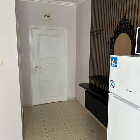 Modern & Fully Equipped Apartment- Stylish Comfort * 阳光海滩