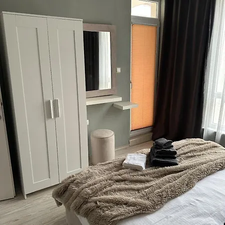 公寓 Modern & Fully Equipped Apartment- Stylish Comfort *