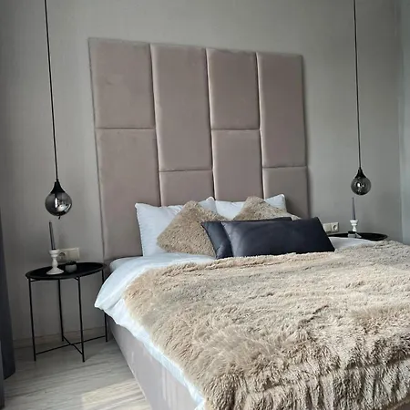 Modern & Fully Equipped Apartment- Stylish Comfort 阳光海滩
